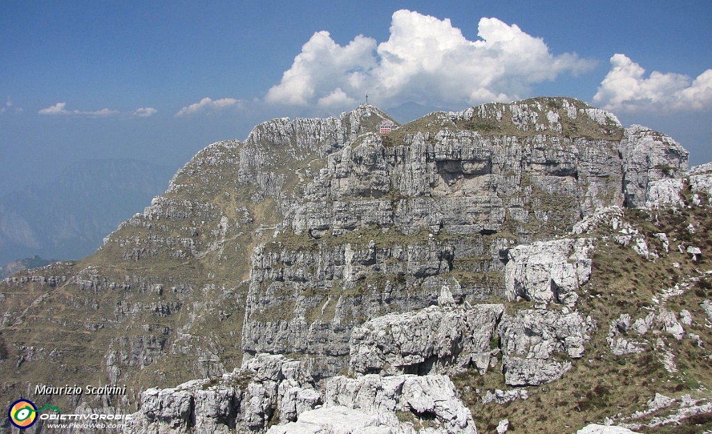 53 Sentiero delle Creste, panorama dall'ultimo cupolone....JPG